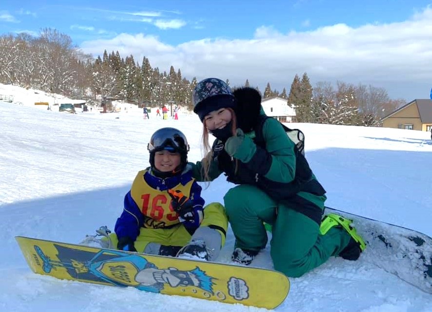 Myokosan Snowboard School